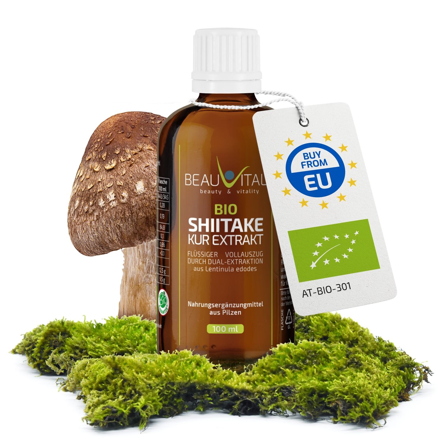 Bernsteinfarbene Glasflasche mit weißem Schraubverschluss, daneben ein Shiitake-Pilz und Moos. Mit EU-Bio-Siegel.