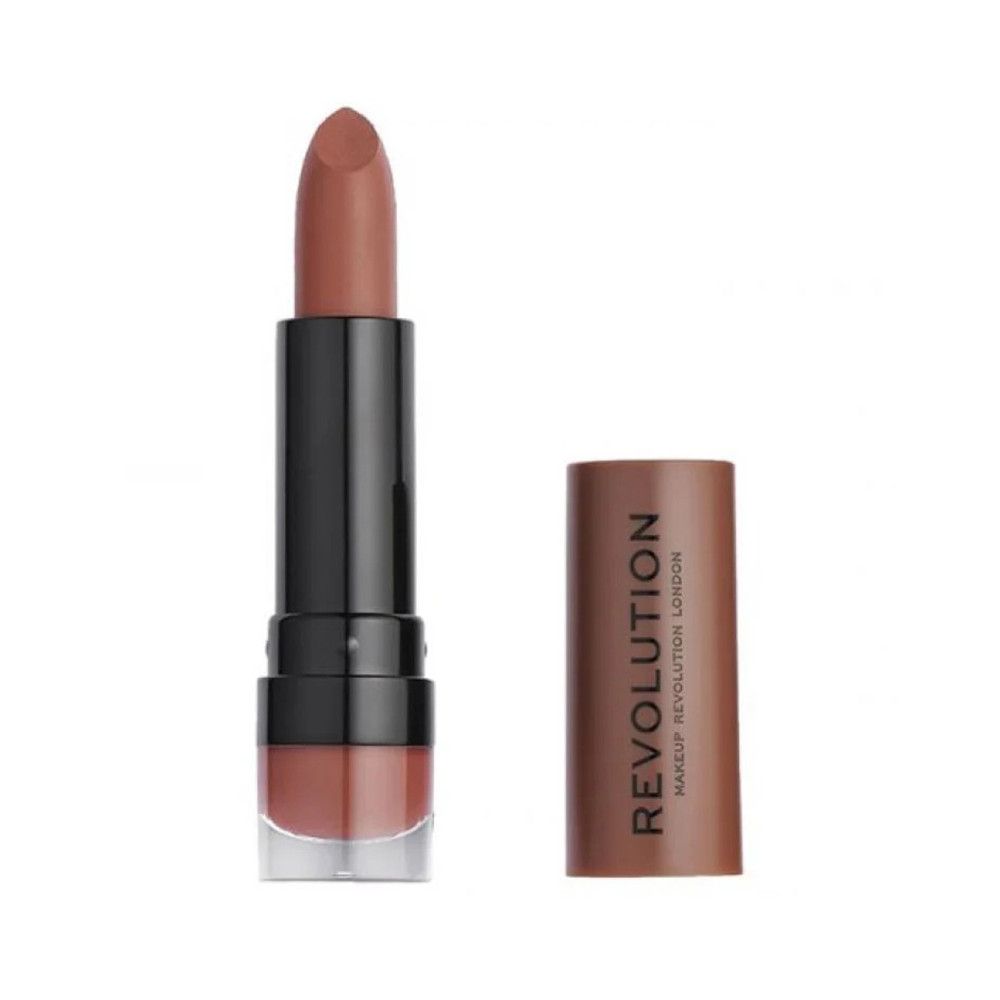 Offener Lippenstift. Braune Lippenstiftmine, schwarze Hülse, braune Kappe mit Aufschrift: REVOLUTION MAKEUP REVOLUTION LONDON.