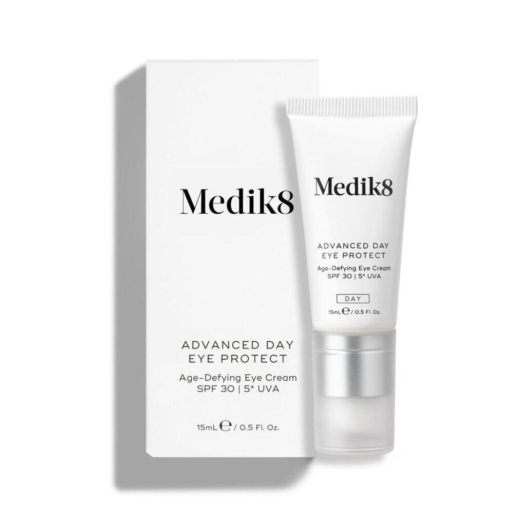 Medik8 Advanced Day Eye Protect, weiße Tube und Schachtel. Enthält Age-Defying Eye Cream SPF 30 | 5* UVA. 15ml.