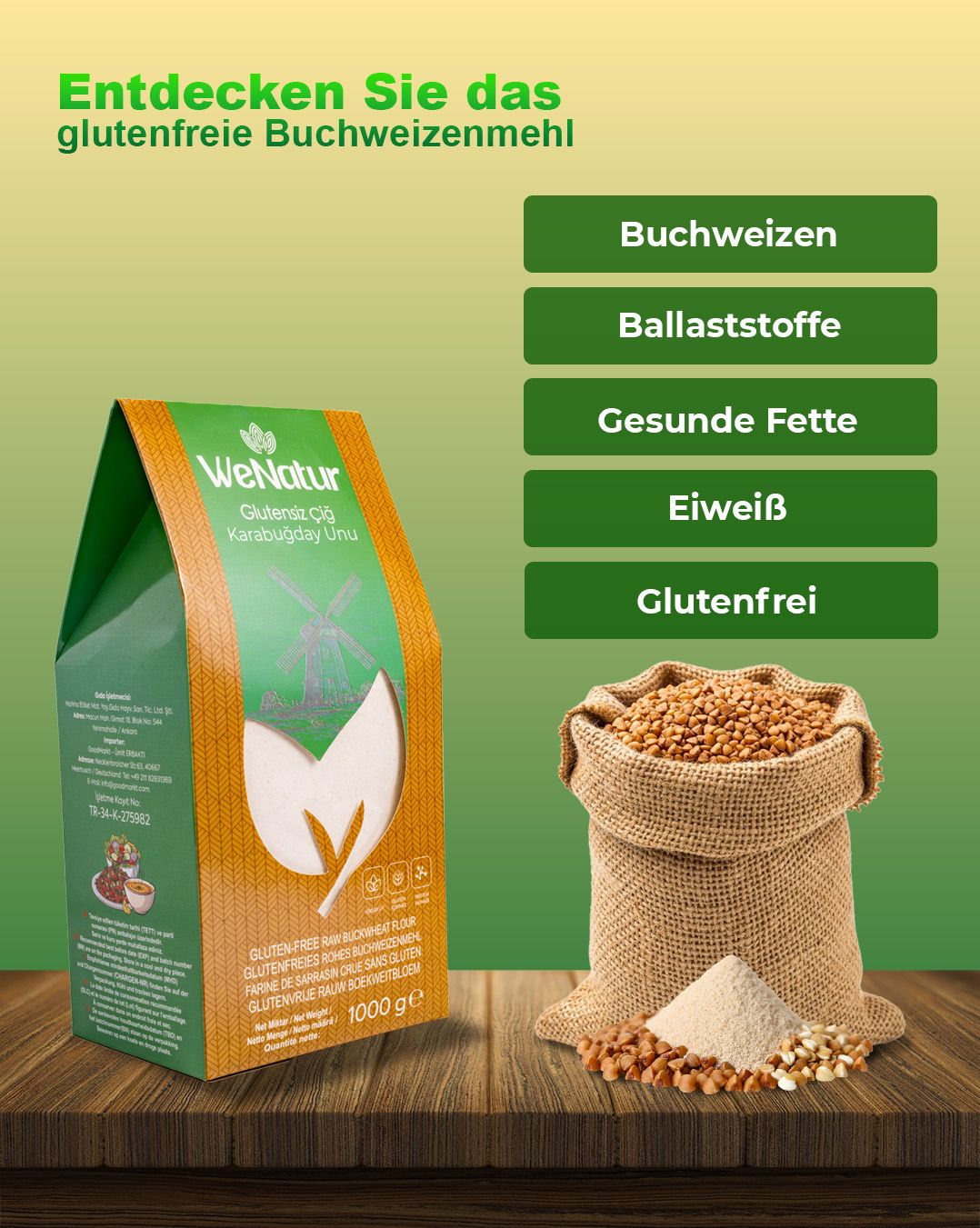 Packung WeNatur Buchweizenmehl auf Holztisch mit Zutaten.
