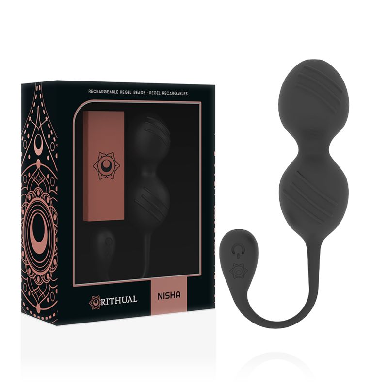 Produktverpackung mit Vaginalkugeln und Zubehör. Schwarze Box mit Produktname 'Nisha' und Logo von Rithual.