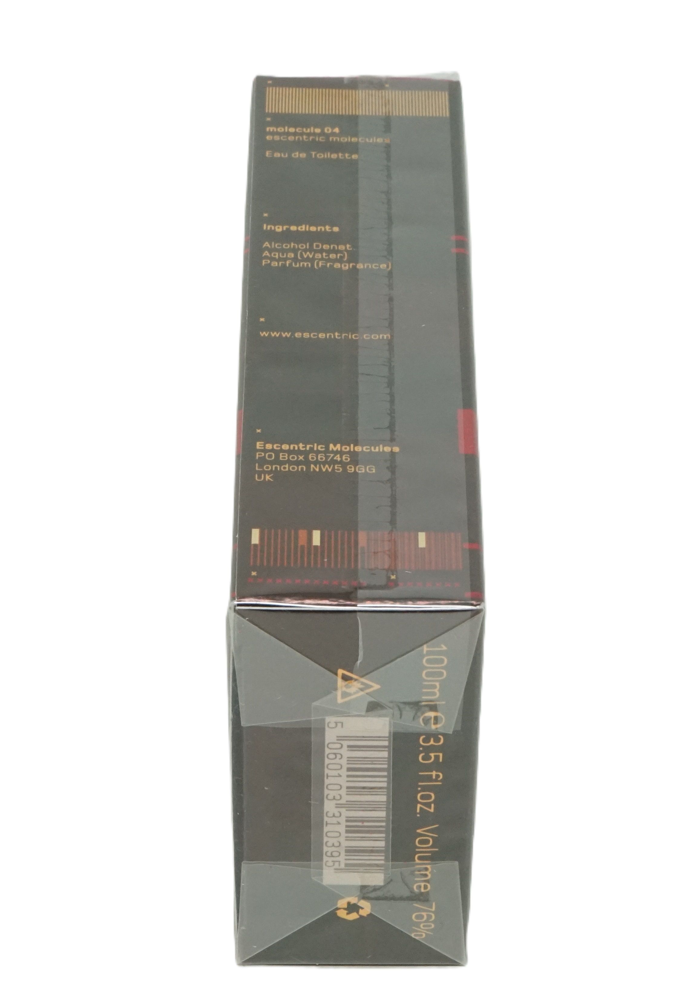 Verpackung mit Aufdrucken. Aufschrift: molecule 04, escentric molecules, Inhaltsstoffe. Transparente Folie.