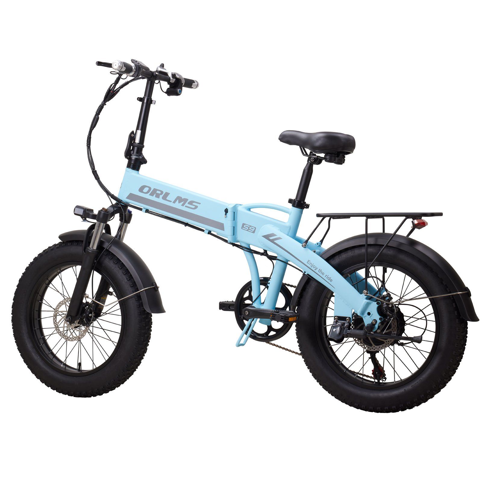 Hellblaues Elektro-Faltrad, Seitenansicht. Breitreifen, schwarze Details, Gepäckträger. ORLMS-Logo.