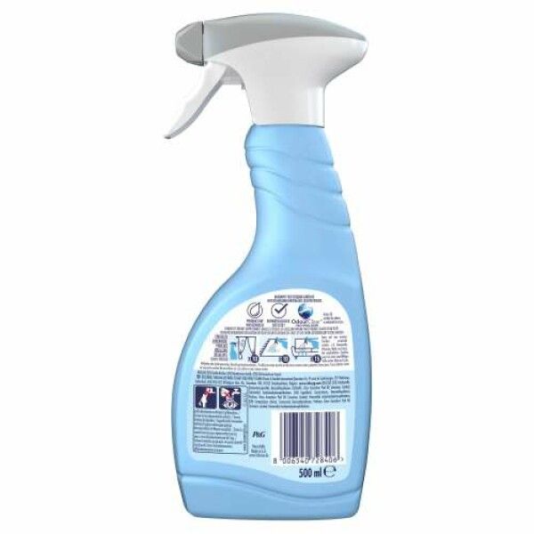 Hellblaue Sprühflasche, Rückseite. Etikett mit Text und Piktogrammen. Barcode und Volumenangabe: 500 ml.