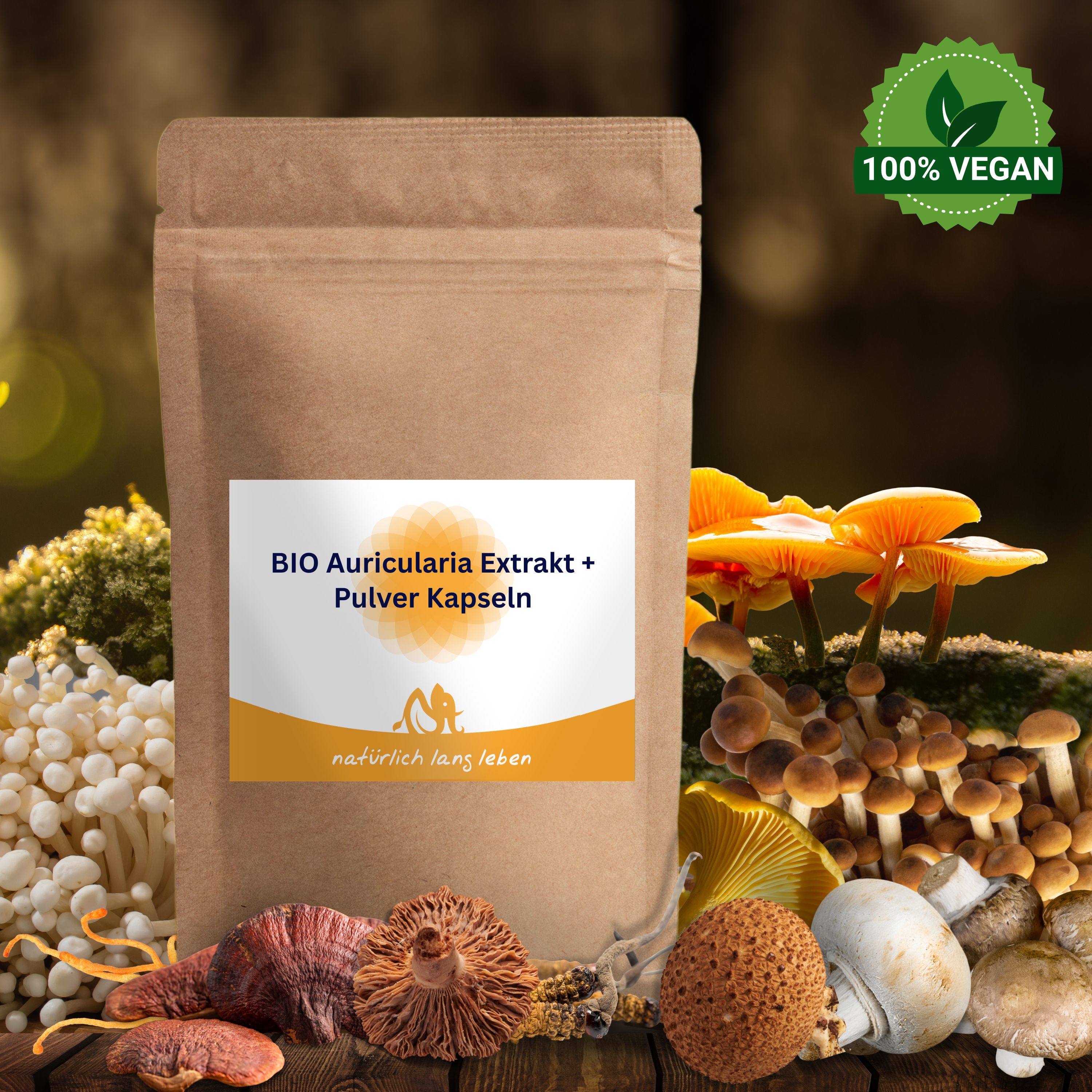 Braune Tüte mit Etikett. Aufschrift: BIO Auricularia Extrakt + Pulver Kapseln. Logo: natürlich lang leben. 100% Vegan-Siegel.