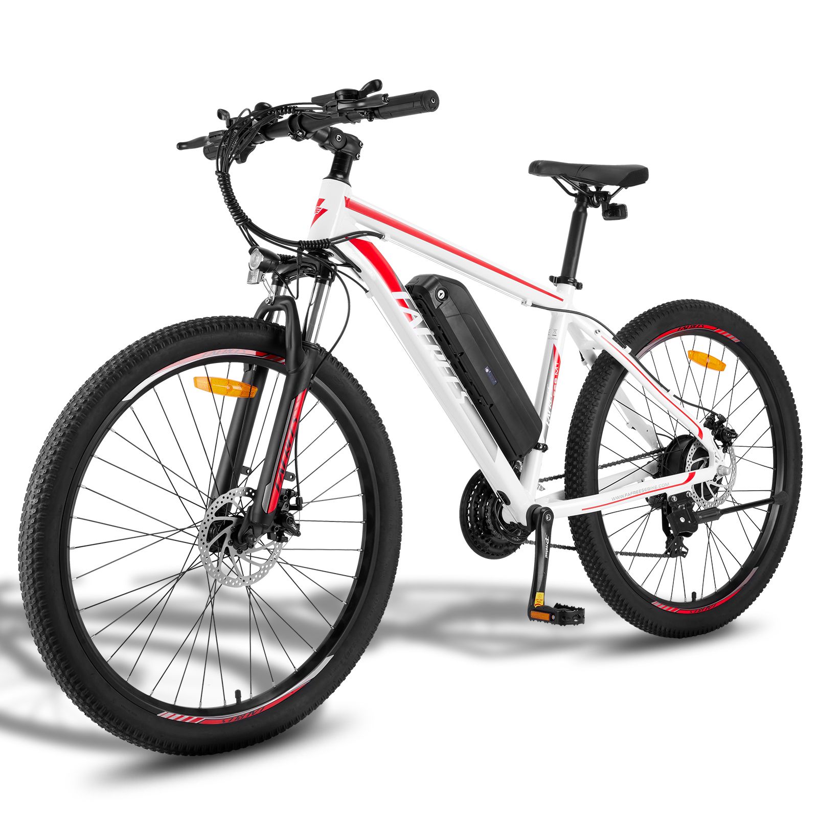 Weißes E-Mountainbike mit roten Akzenten. Schwarze Reifen, Gabel und Lenker. Akku am Rahmen.