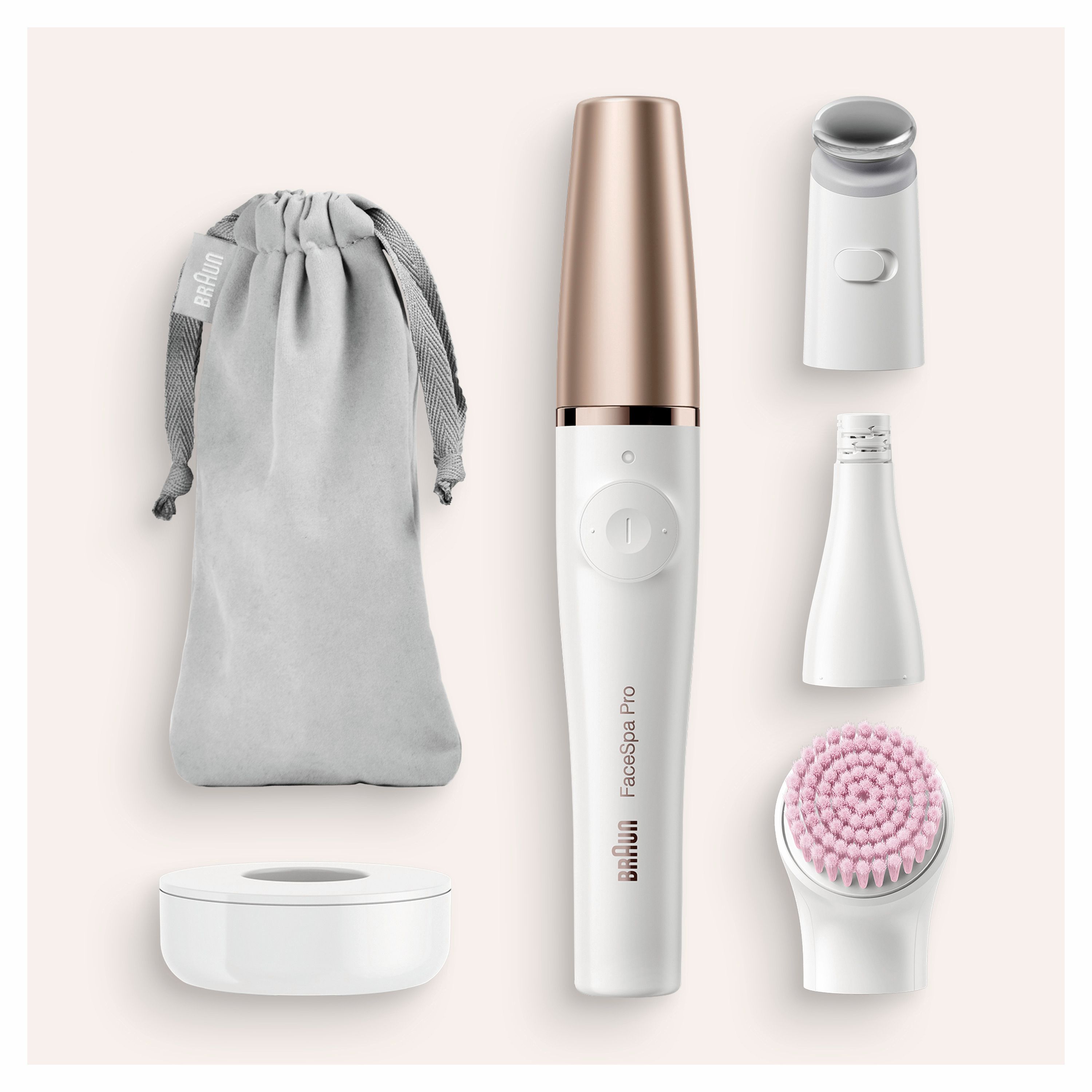 Braun FaceSpa Pro-912 Epilierer mit Zubehör: Reinigungsbürste, Massageaufsatz, Aufbewahrungstasche und Ladestation.