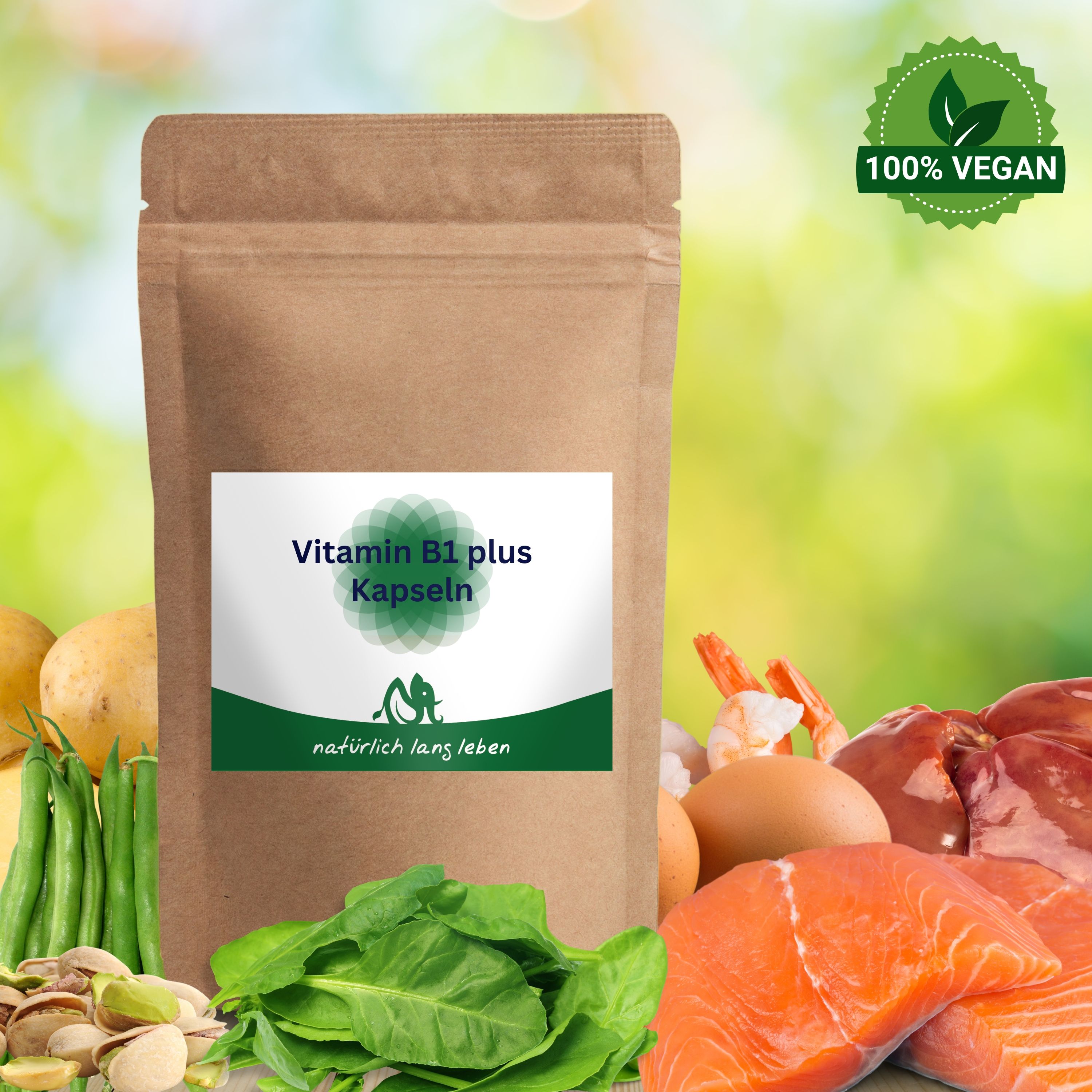 Braune Tüte mit Etikett. Aufschrift: Vitamin B1 plus Kapseln, natürlich lang leben. Grünes Logo. 100% Vegan Siegel.