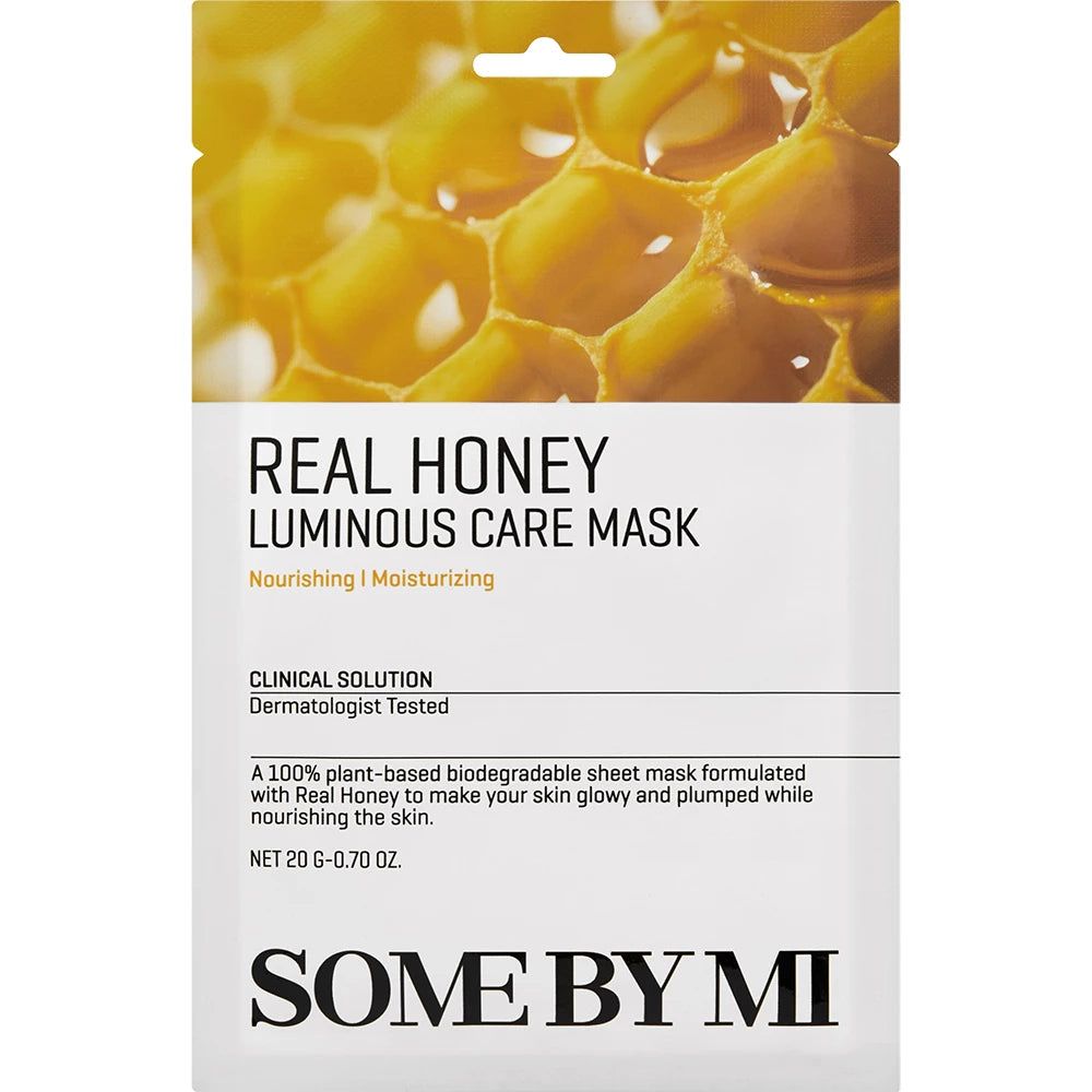 Verpackung der SOME BY MI Real Honey Luminous Care Mask. Honigwaben-Design, Text und Logo.