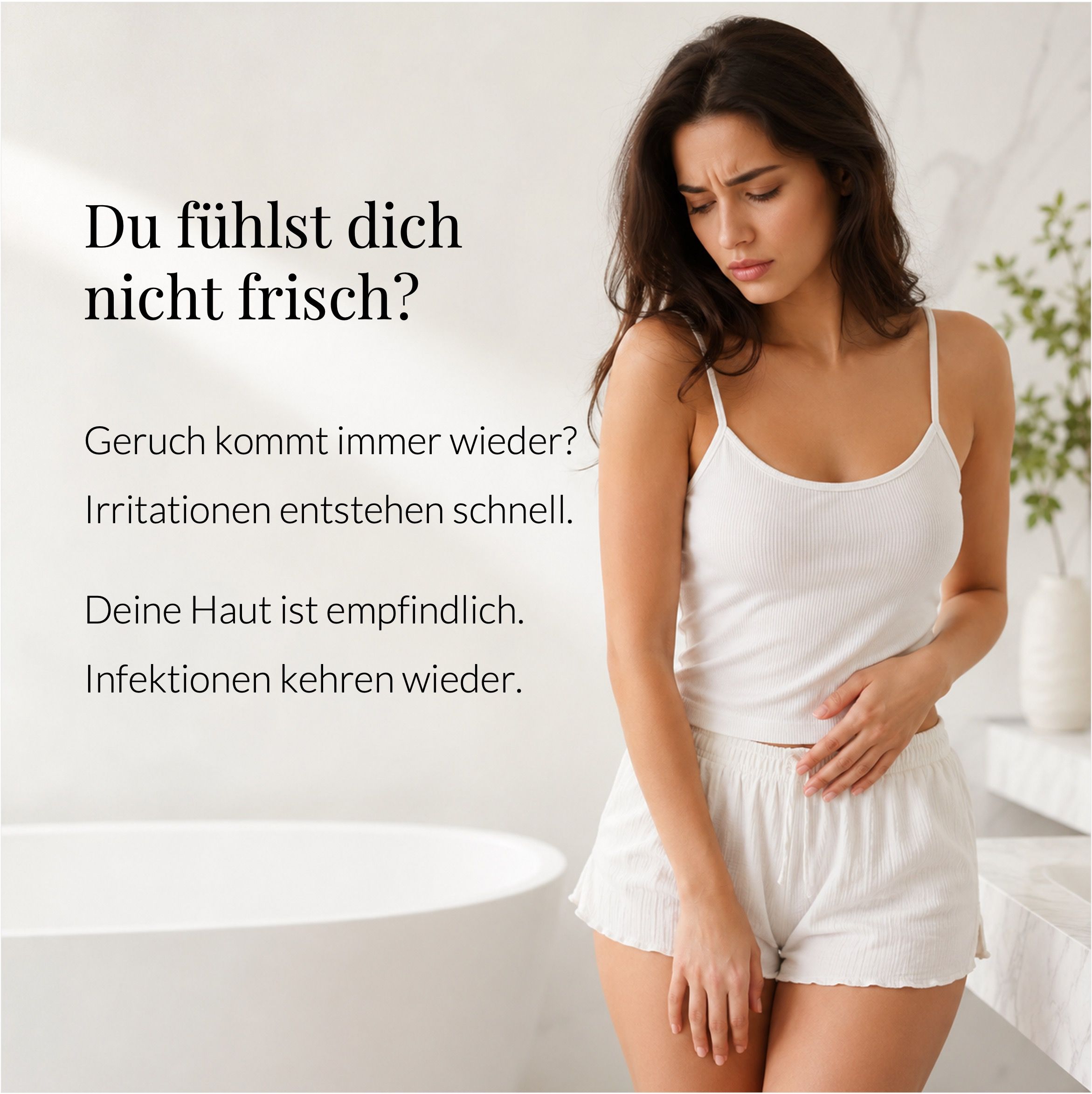 Frau in Unterwäsche, unglücklich. Hintergrund: Badezimmer.