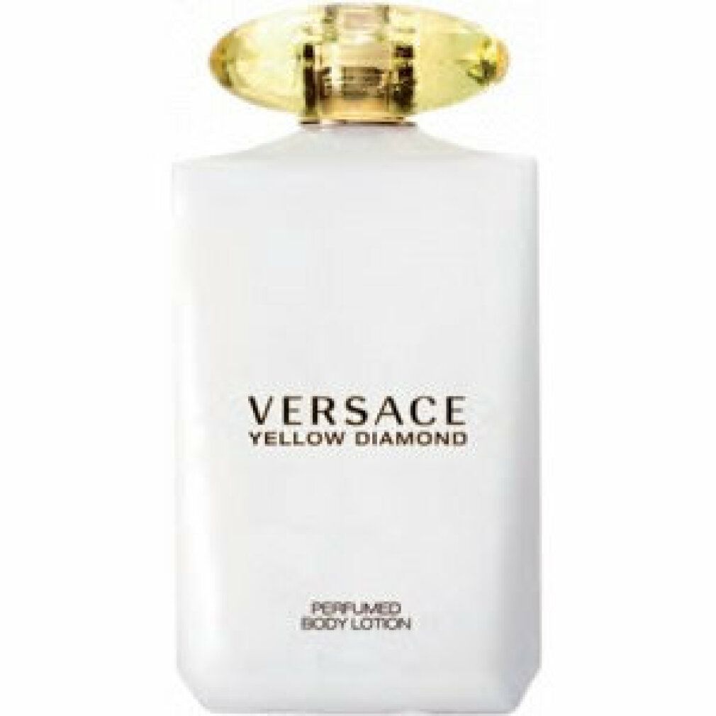 Weiße Flasche mit gelbem Deckel. Aufschrift: VERSACE YELLOW DIAMOND. Parfümierte Körperlotion.