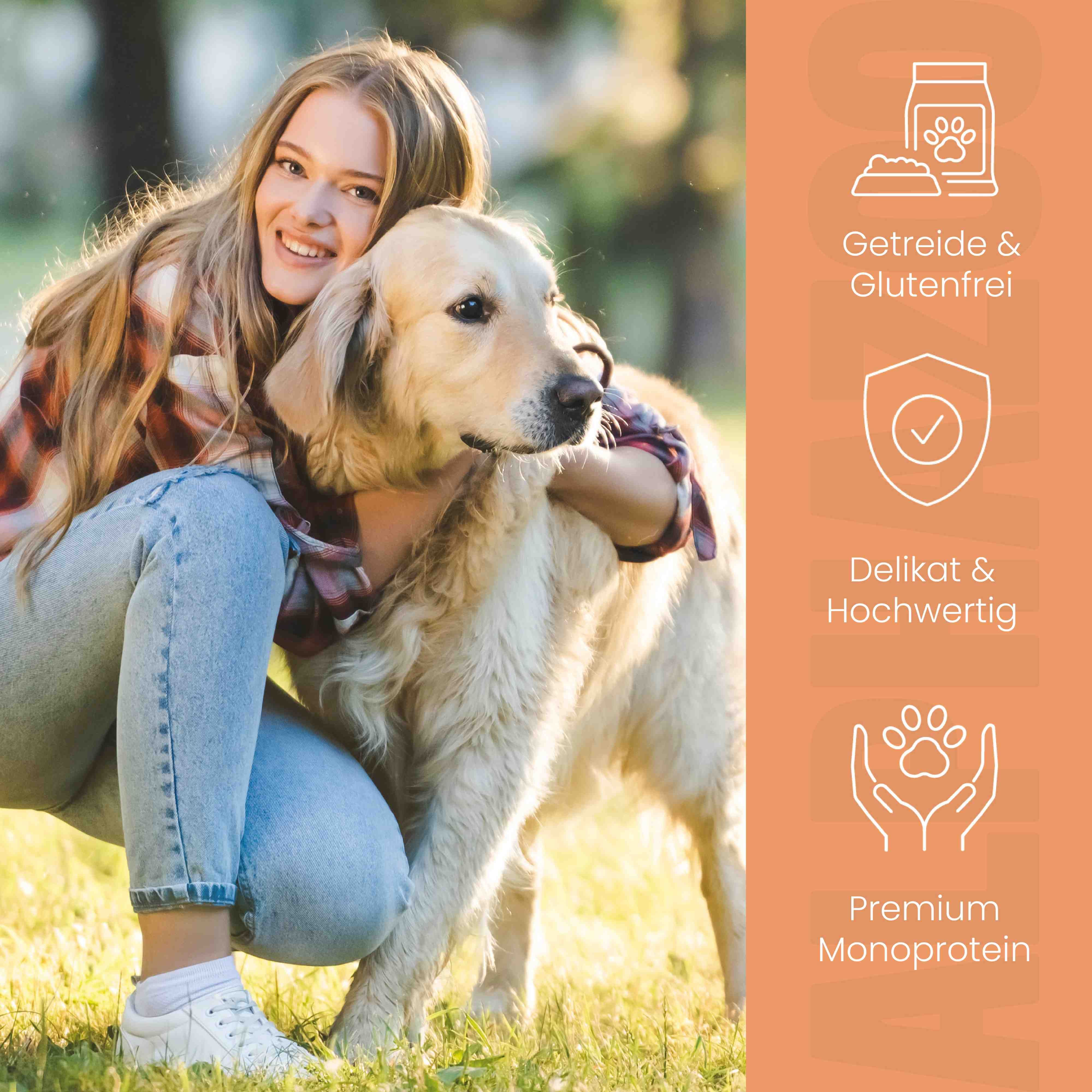 Eine Frau umarmt einen Hund. Text: Getreide & Glutenfrei, Delikat & Hochwertig, Premium Monoprotein.