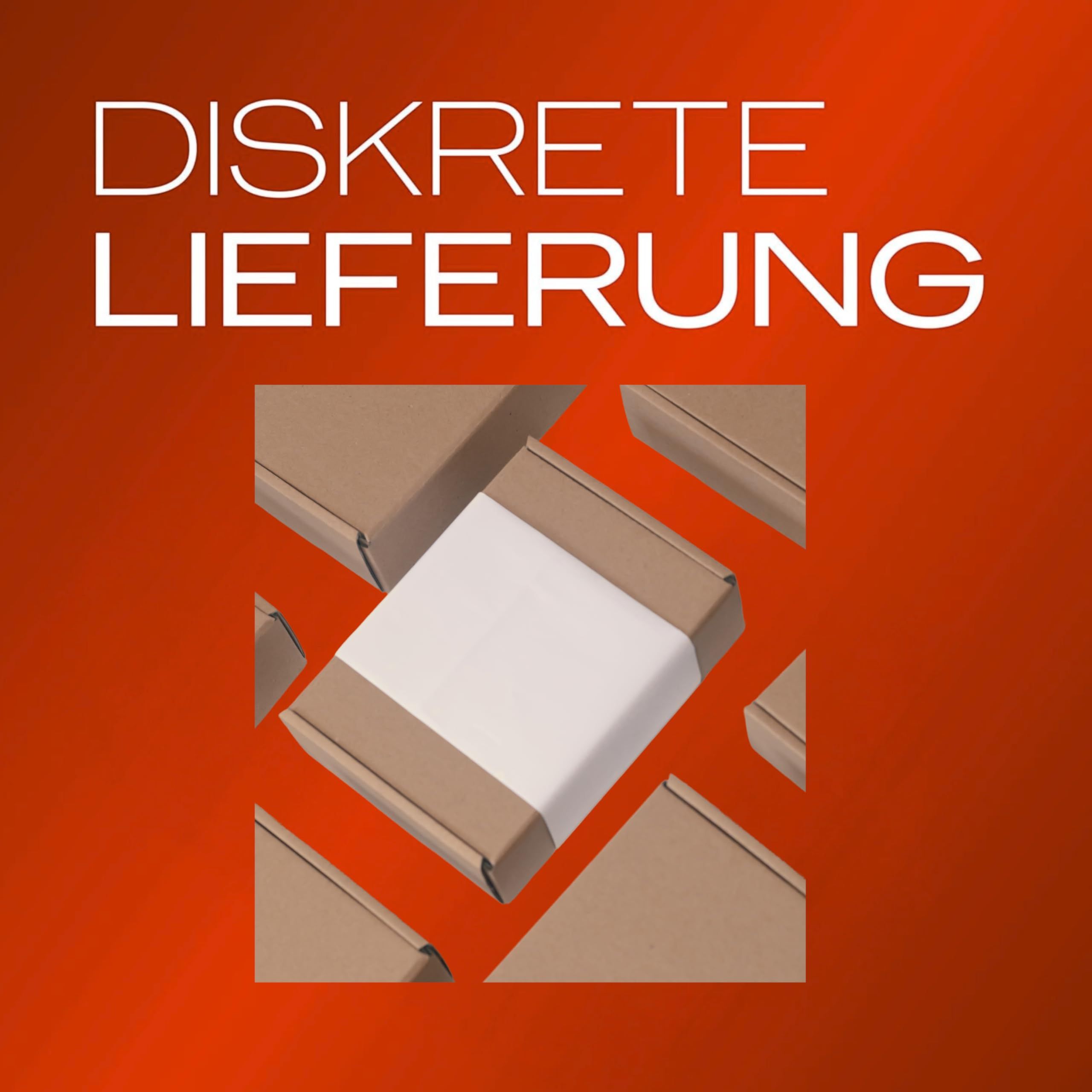 Mehrere braune Versandkartons, teils mit weißem Klebeband versiegelt.