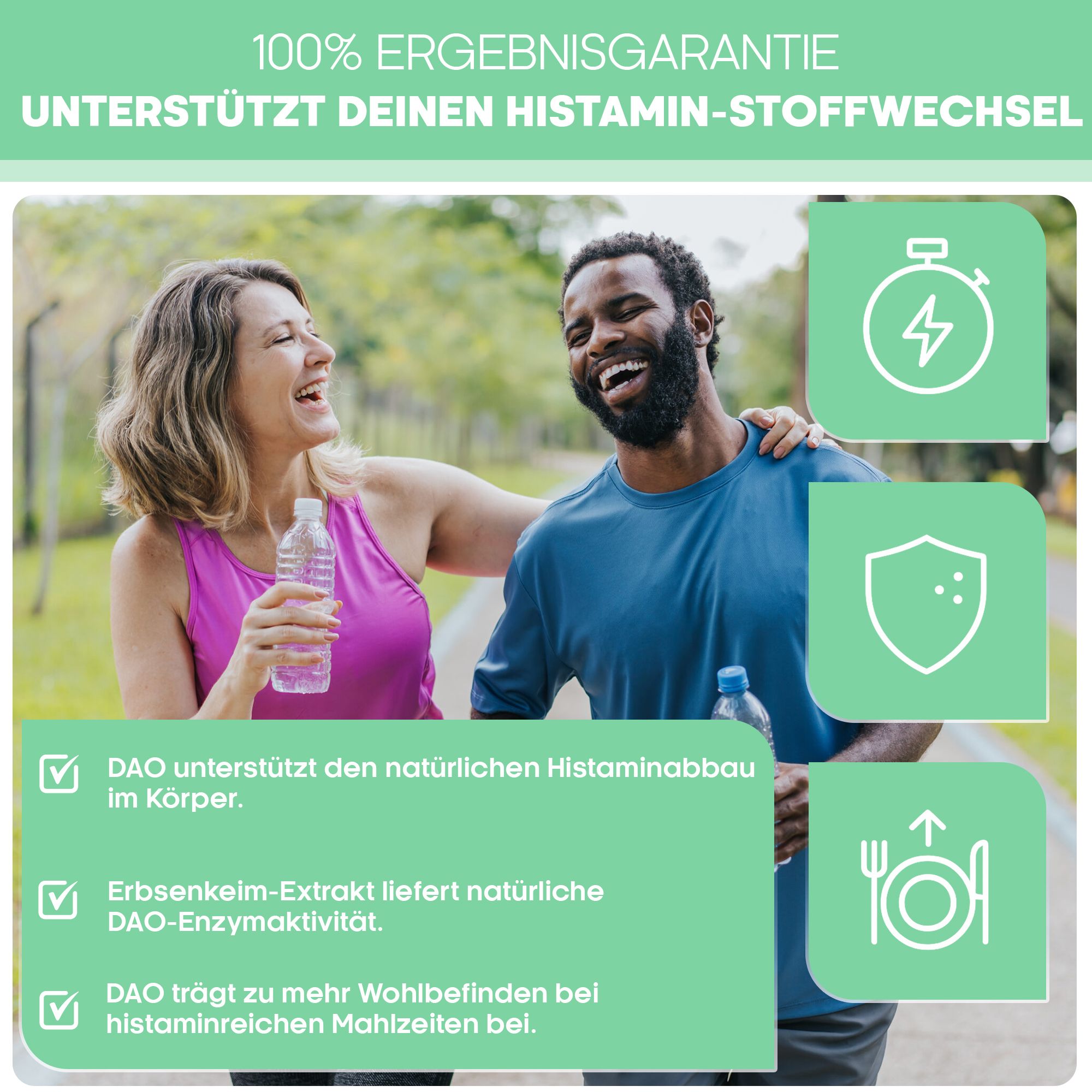 Glückliches Paar beim Wandern, das die Vorteile von DAO Kapseln für den Histaminhaushalt hervorhebt.