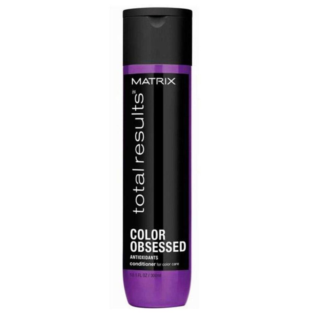 Matrix Total Results Color Obsessed Conditioner. Lila Flasche mit schwarzem Deckel. Schriftzug: MATRIX, total results, COLOR OBSESSED.