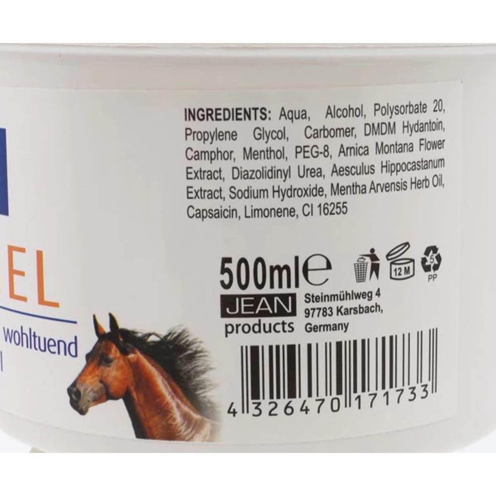 Nahaufnahme der Rückseite des Tiegels. Zutatenliste, 500ml, Recycling-Symbole. Aufschrift: Jean products Germany.