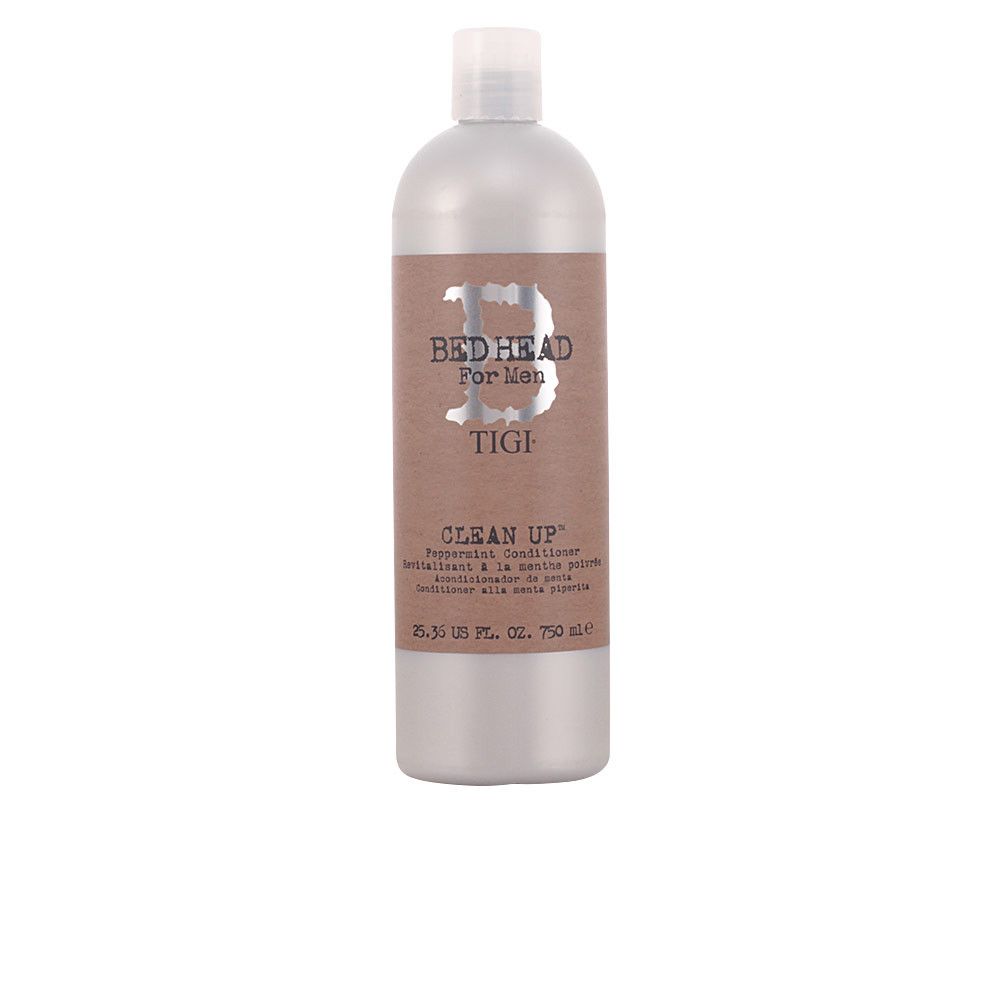 Silberne Flasche mit braunem Etikett. Aufschrift: Bed Head For Men TIGI CLEAN UP Peppermint Conditioner. 25.36 US FL. OZ. 750 ml.