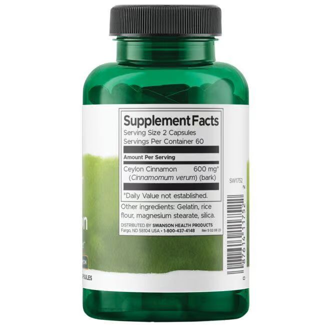 Rückseite einer grünen Flasche. Etikett mit Nährwertangaben: Ceylon-Zimt, 600 mg pro 2 Kapseln. Weitere Inhaltsstoffe: Gelatine, Reis.