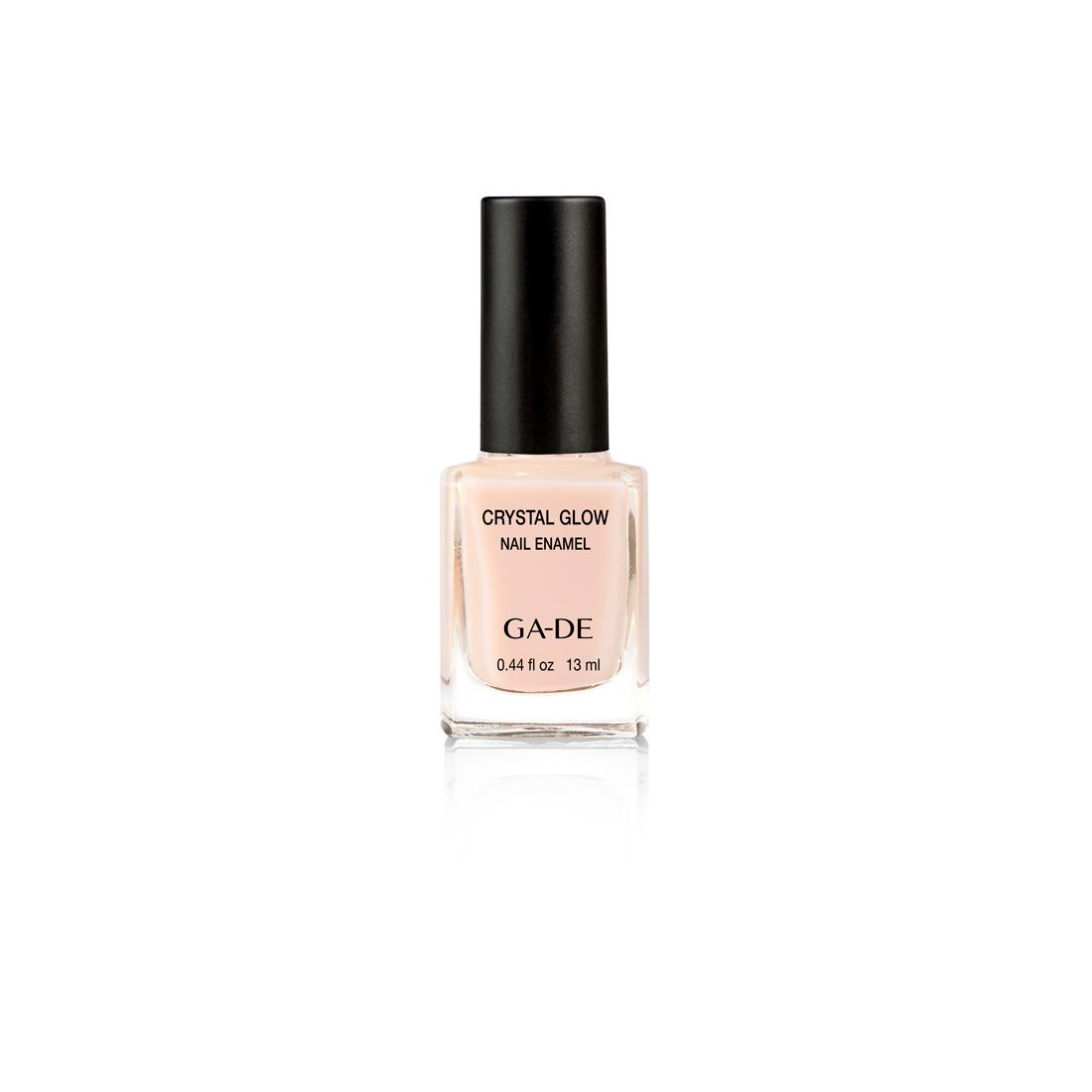 Nagellackflasche mit schwarzem Deckel. Aufschrift: Crystal Glow Nail Enamel, GA-DE. Inhalt: 13 ml.