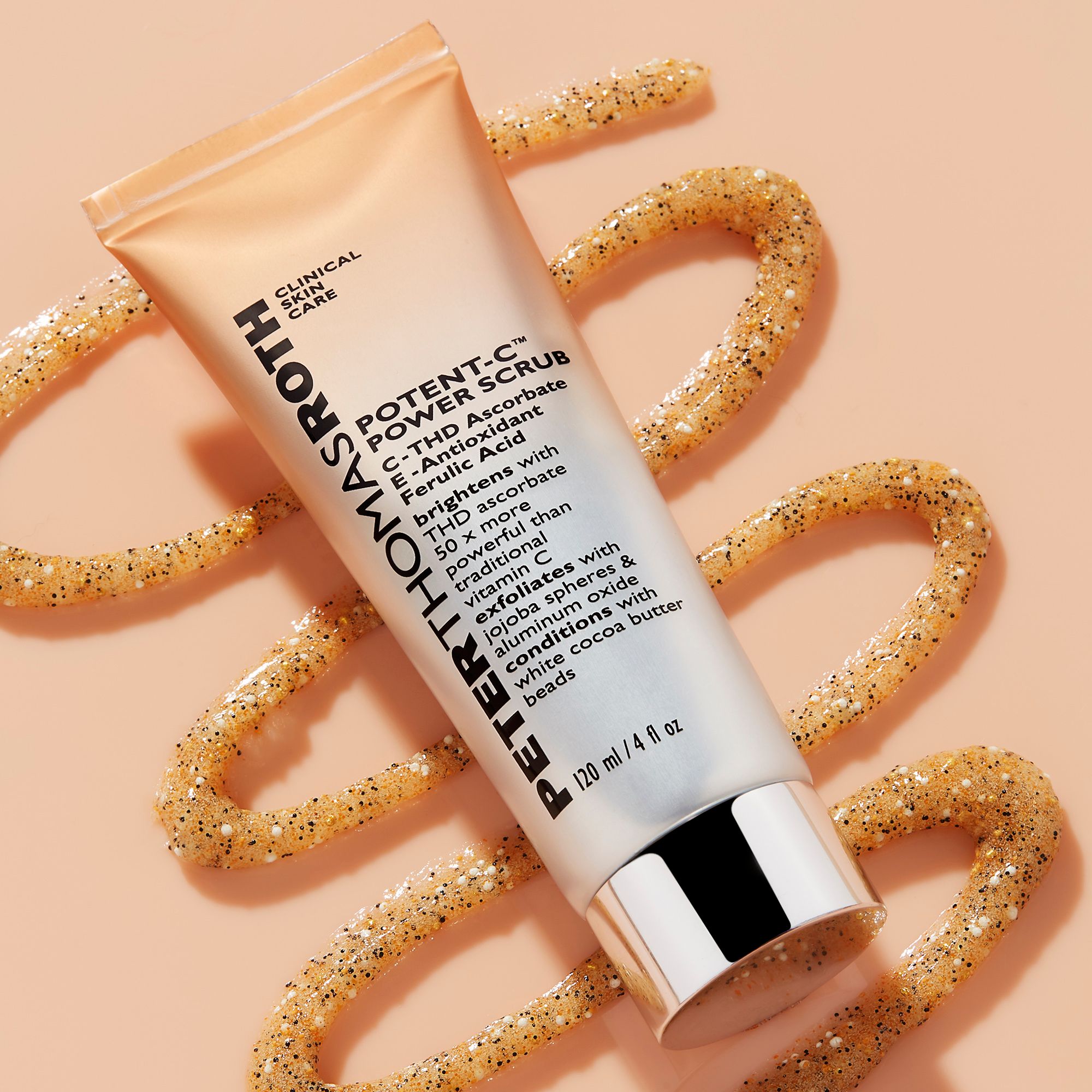 Tube mit Produkt und Peeling-Textur. Beschriftung: Peter Thomas Roth, Potent-C Power Scrub. 120 ml/4 fl oz.