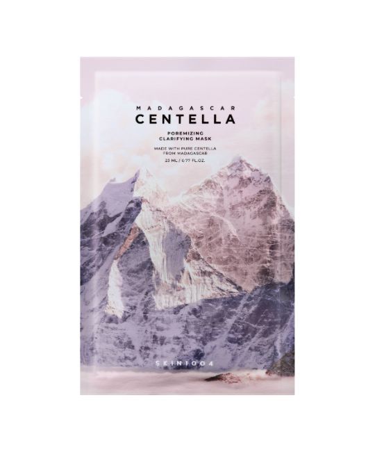 Gesichtsmaske mit Bergmotiv. Text: MADAGASCAR CENTELLA, Poremizing Clarifying Mask. 22 ml/0.71 fl.oz.