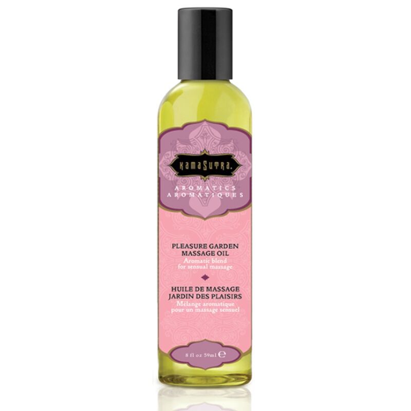 Flasche mit Massageöl. Etikett mit Kamasutra-Logo und Text: Pleasure Garden Massage Oil. Schwarzer Deckel, gelbe Flüssigkeit.