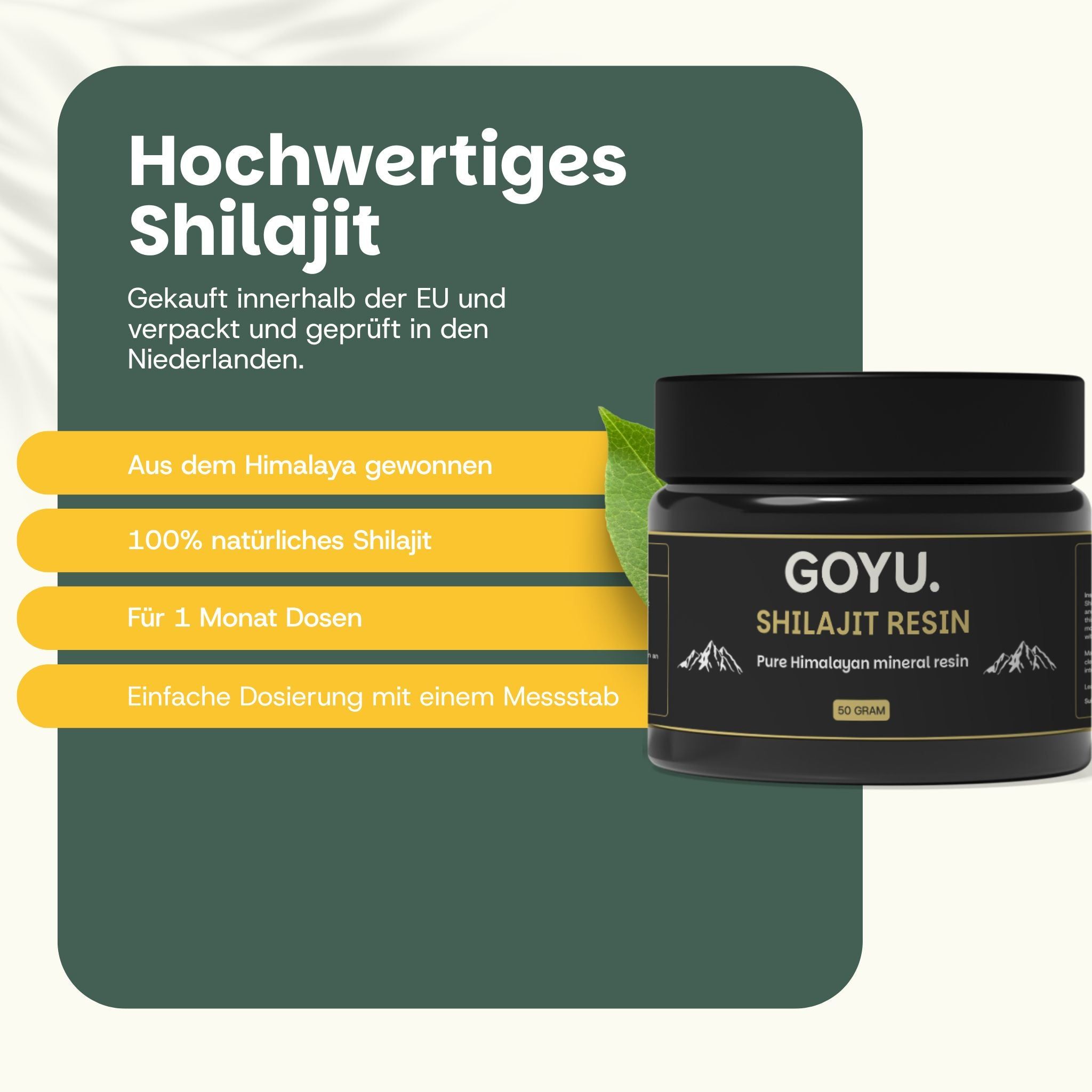 Schwarzes Glas mit GOYU Shilajit Harz, 50 Gramm. Beschriftung mit Bergen und "Pure Himalayan mineral resin".