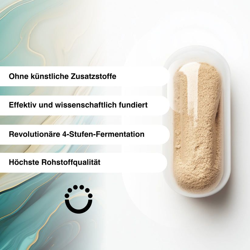 Kapsel mit Inhalt, umgeben von Texten über Zusatzstoffe, Effektivität, Fermentation und Rohstoffqualität. Hintergrund mit blau-goldenen Farbtönen.