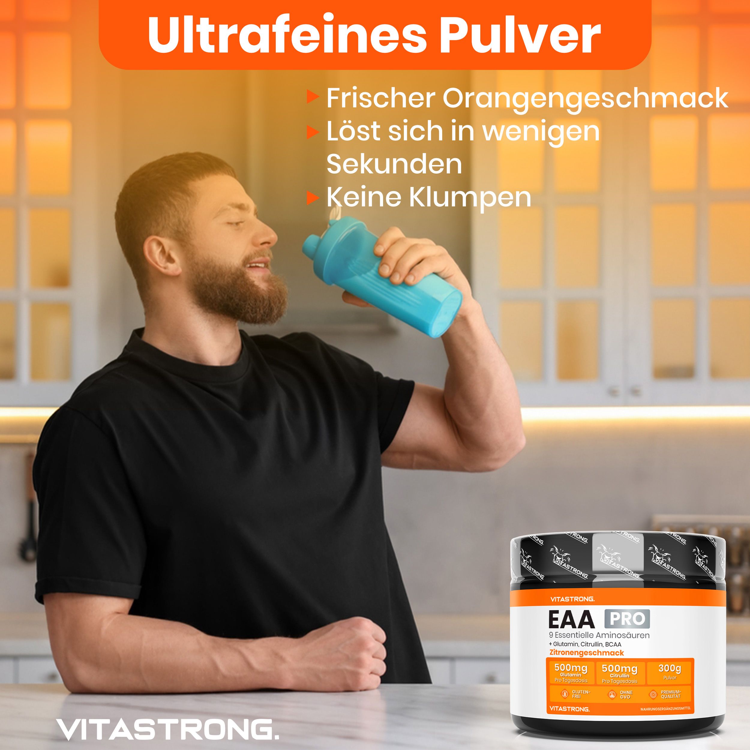 Mann trinkt aus einer blauen Trinkflasche. Vitastrong EAA PRO Zitrone. Dose mit Pulver. Text: Ultrafeines Pulver.
