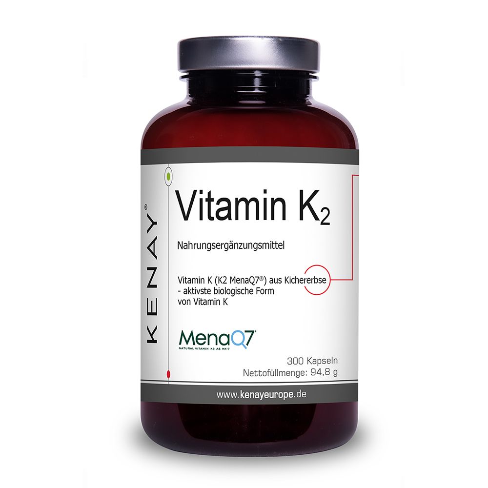 Braune Glasflasche mit weißem Etikett. Aufschrift: Vitamin K2, KENAY, MenaQ7. 300 Kapseln.