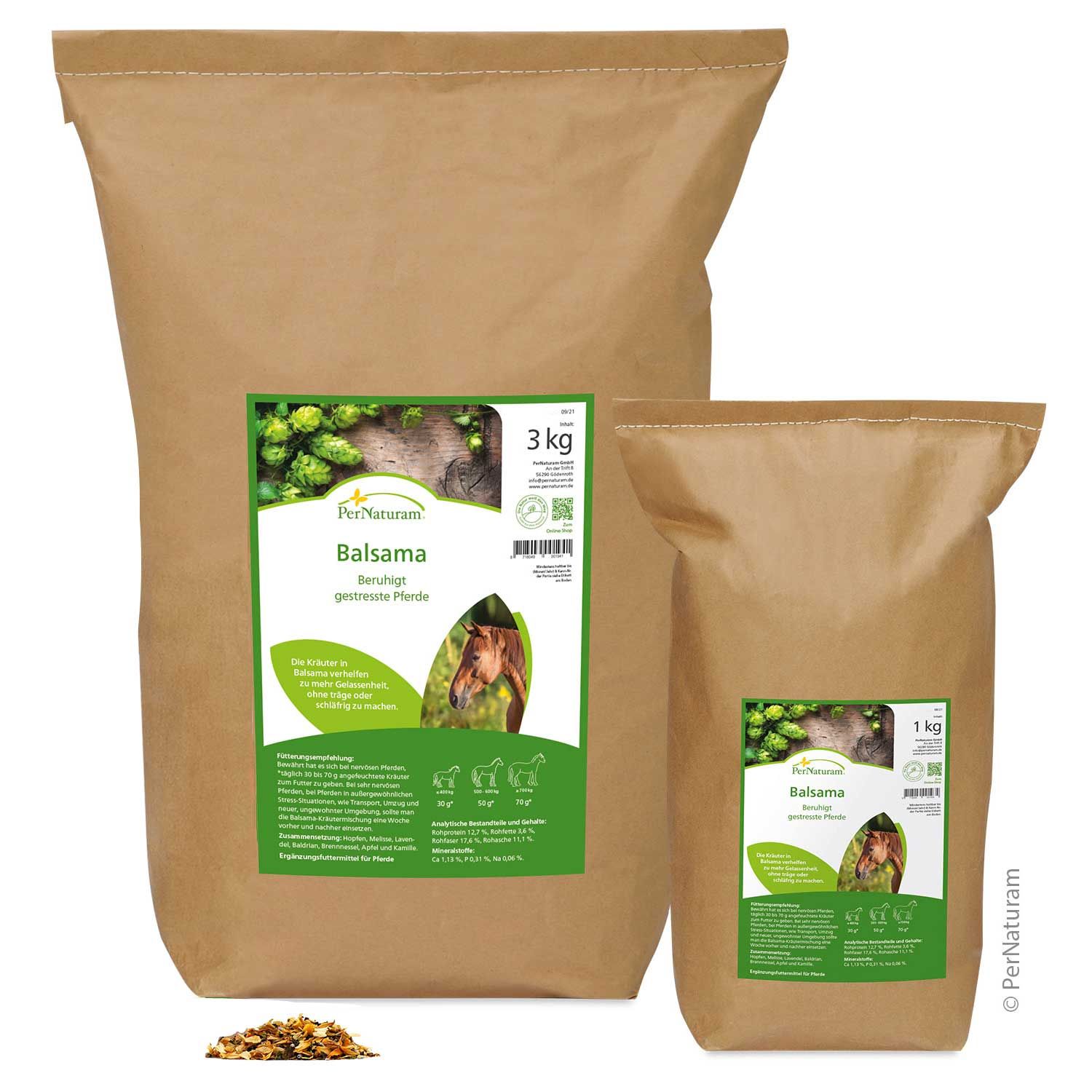 Zwei braune Papiertüten mit grünen Etiketten. Etiketten mit Produktname, Logo und Inhaltsangaben. 3 kg und 1 kg.