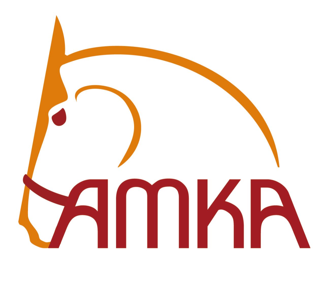Logo AMKA mit Pferdekopf-Silhouette in Orange und roter Schrift.
