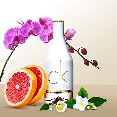 Calvin Klein CK In2U Her Eau de Toilette Spray Flakon mit Orchideen, Grapefruit und Jasmin.