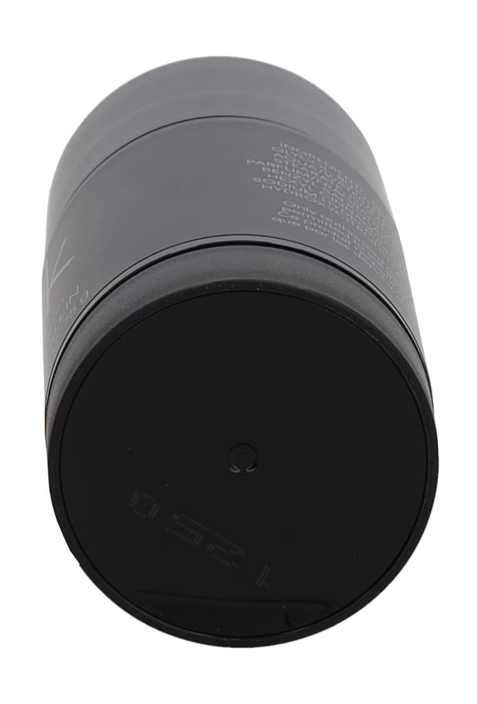 Unterseite eines schwarzen Deosticks. Keine Beschriftung sichtbar.