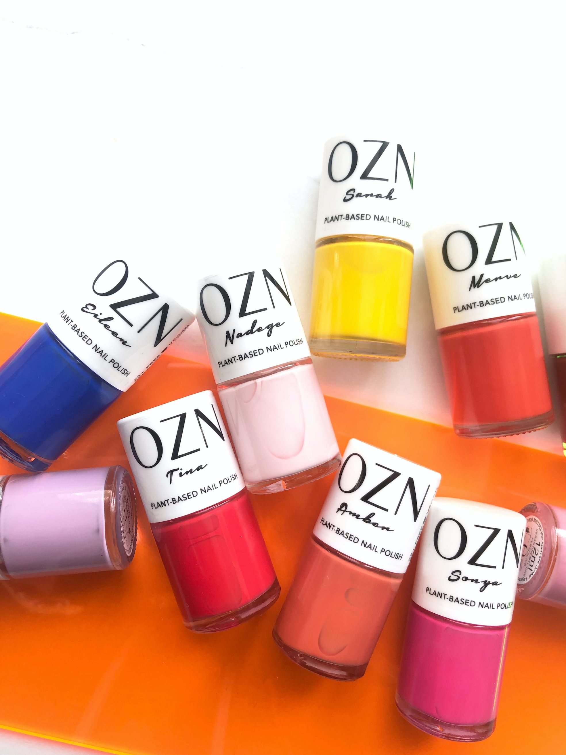 OZN Naho: Nagellack