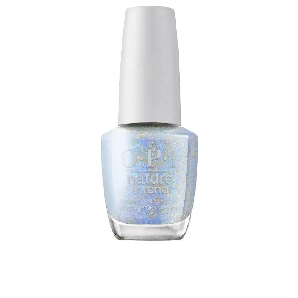Nagellackflasche mit weißem Deckel. Aufschrift: nature strong. Hellblauer Lack mit Glitzerpartikeln.