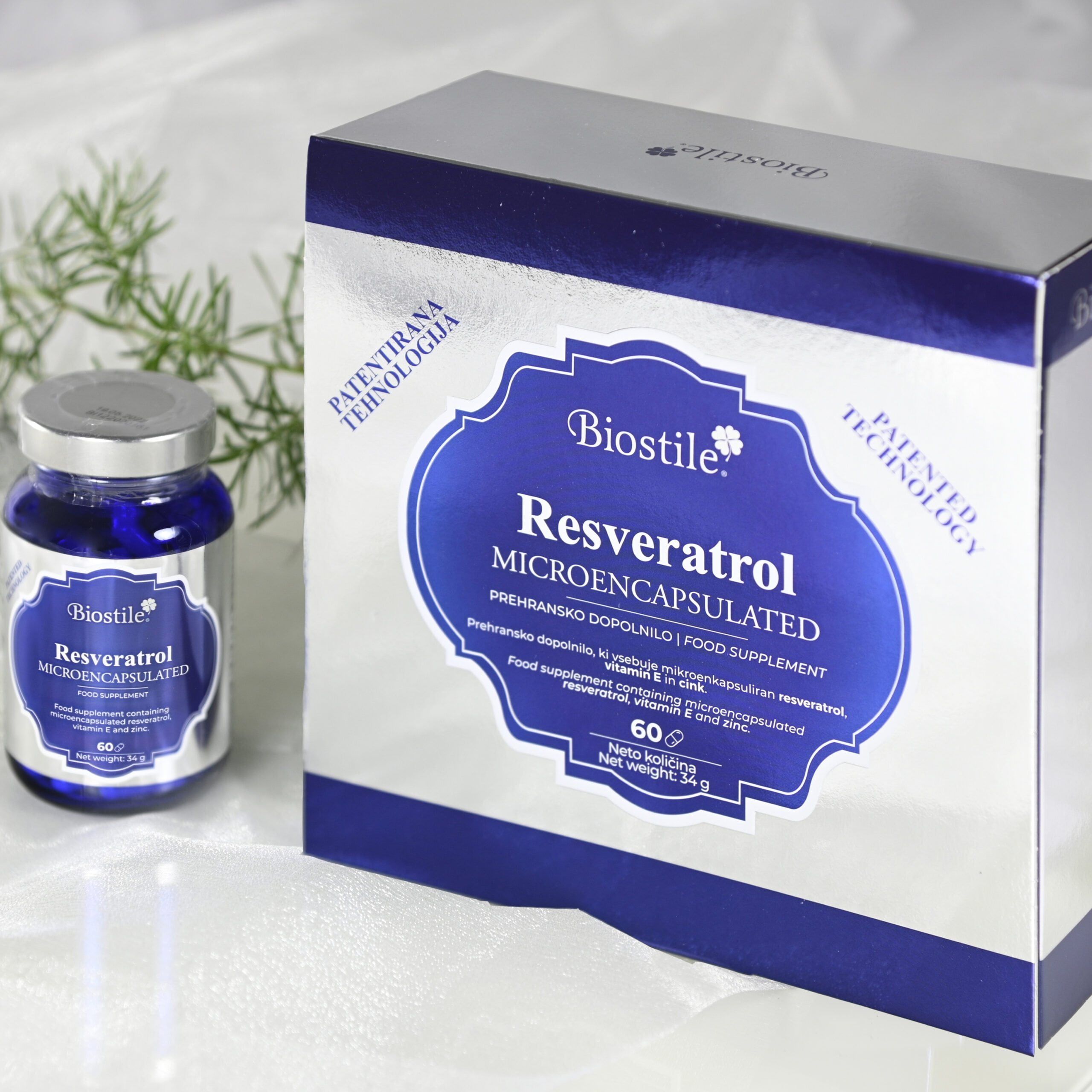 Blau-silberne Flasche und Schachtel mit Produktetikett. Aufschrift: Biostile Resveratrol Microencapsulated. 60 Kapseln.