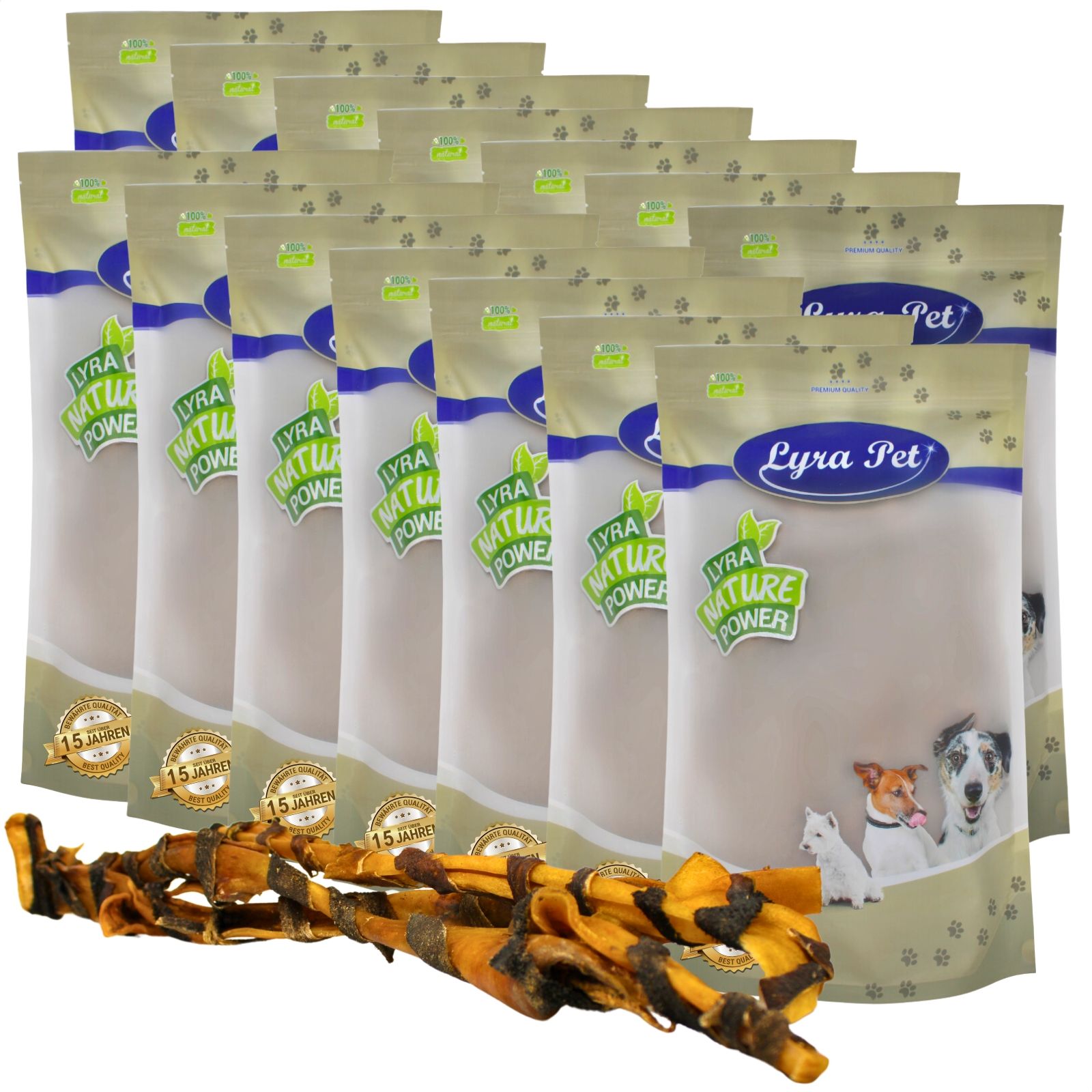 Mehrere Packungen Lyra Pet® Rinderkopfhautstangen mit Pansen, daneben ein Haufen der Stangen.