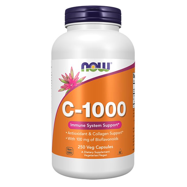 Weiße Flasche mit lila Deckel. Orangefarbenes Etikett mit Text: C-1000, Immune System Support, 250 Veg Capsules. Logo: NOW.