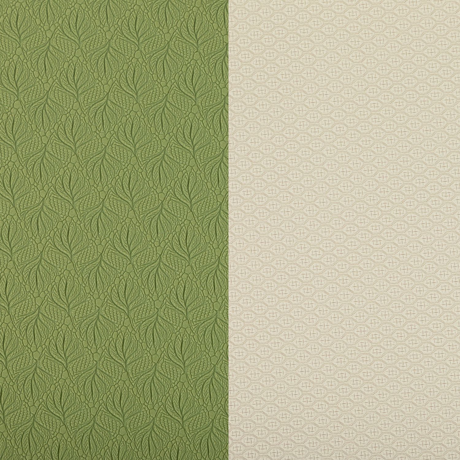 Yogamatte, grün und cremefarben. Grüne Seite mit Muster, cremefarbene Seite mit Muster. Vertikal geteilt.