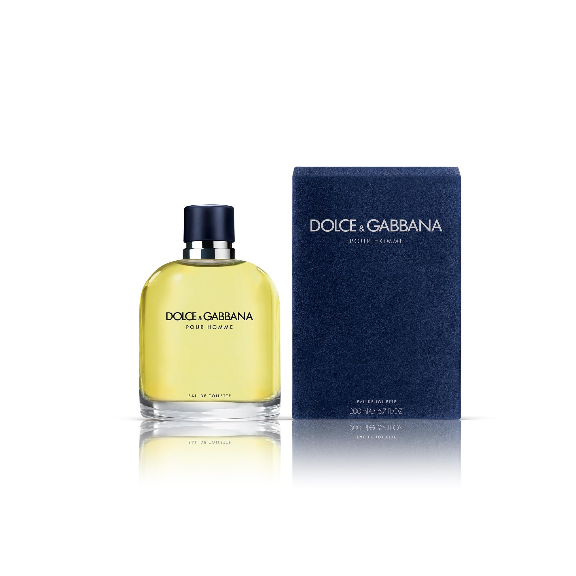 Flakon und Schachtel von Dolce & Gabbana Pour Homme Eau de Toilette. Flakon mit gelber Flüssigkeit, blaue Kappe. Blaue Schachtel mit weißem Schriftzug.