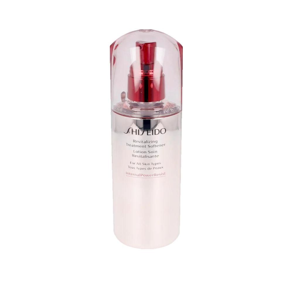 Shiseido-Gesichtspflegeflasche mit rotem Sprühkopf und durchsichtiger Kappe. Text: Revitalizing Treatment Softener.
