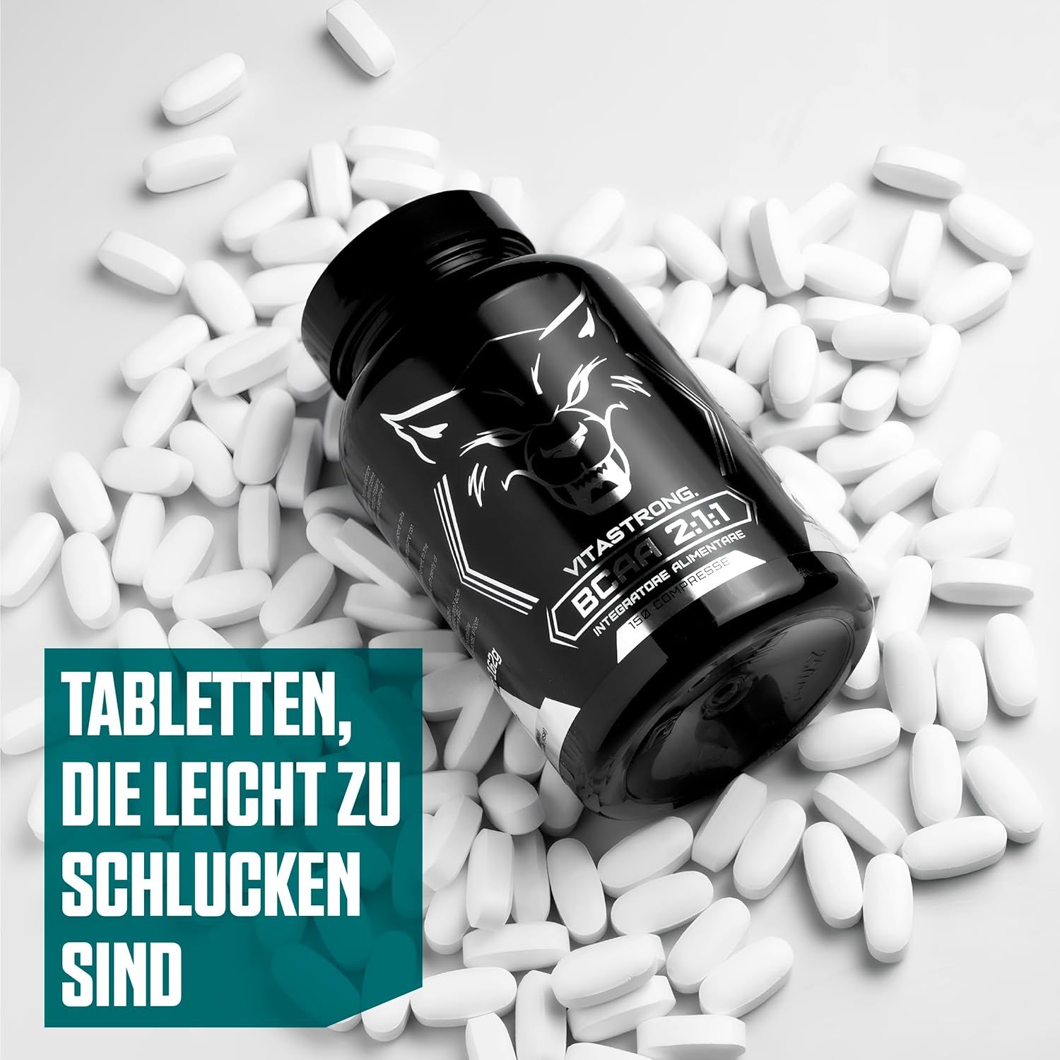 Vitastrong BCAA 2:1:1 Flasche und Tabletten. Tabletten auf weißem Hintergrund. Text: Tabletten, die leicht zu schlucken sind.