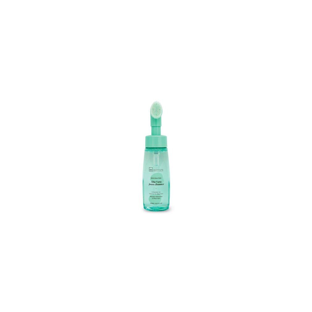 Aloe Vera Reinigungsschaum in einer durchsichtigen Flasche mit grünem Pumpspender und Bürstenapplikator.