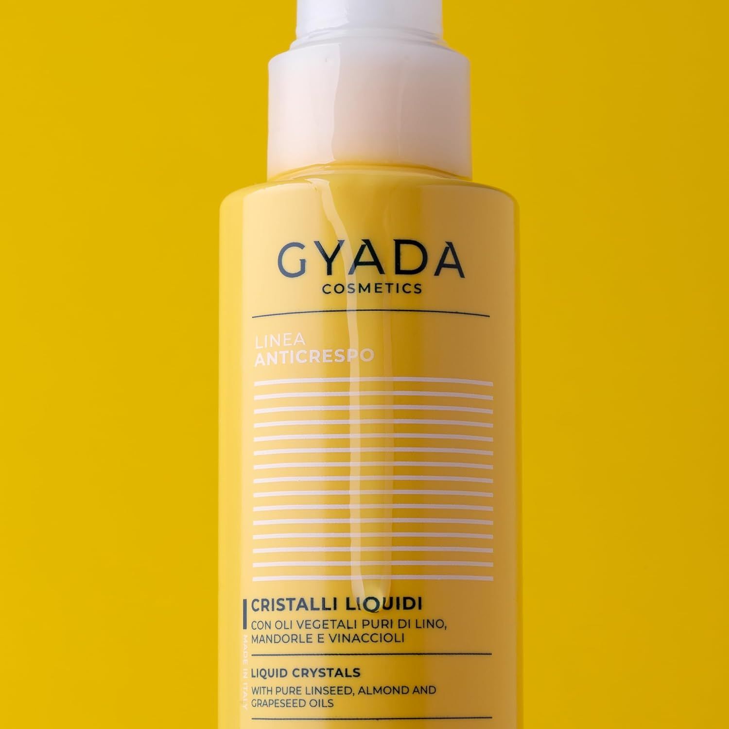 Gyada Cosmetics Anti-Frizz Flüssige Kristalle 100ml Sprühflasche.