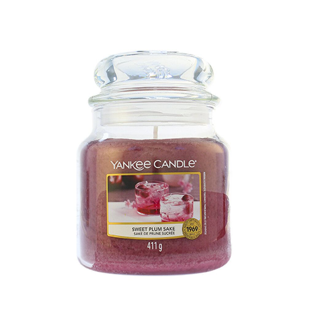 Yankee Candle Dufktkerze Sweet Plum Sake Medium Jar