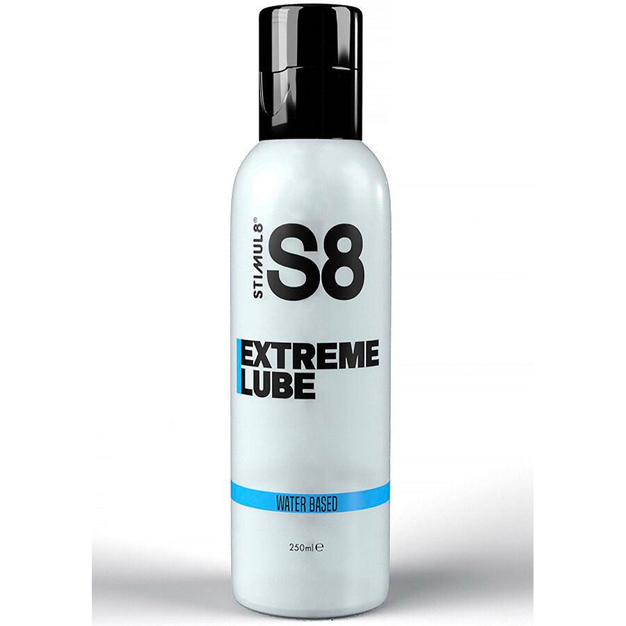 Weiße Flasche mit schwarzem Deckel. Aufschrift "S8 EXTREME LUBE WATER BASED". Blaue Linie. 250ml.