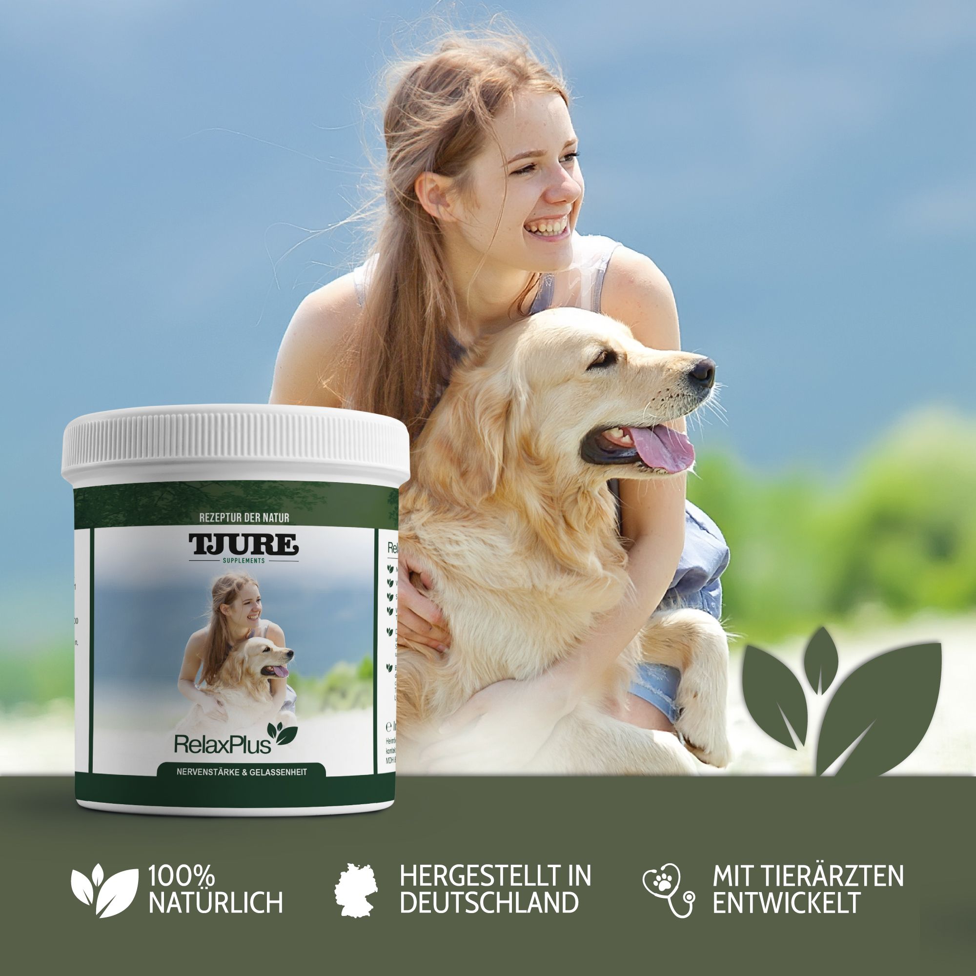 Produktglas mit grünem Etikett. Frau mit Hund im Hintergrund. Text: Hergestellt in Deutschland, mit Tierärzten entwickelt, 100% natürlich.