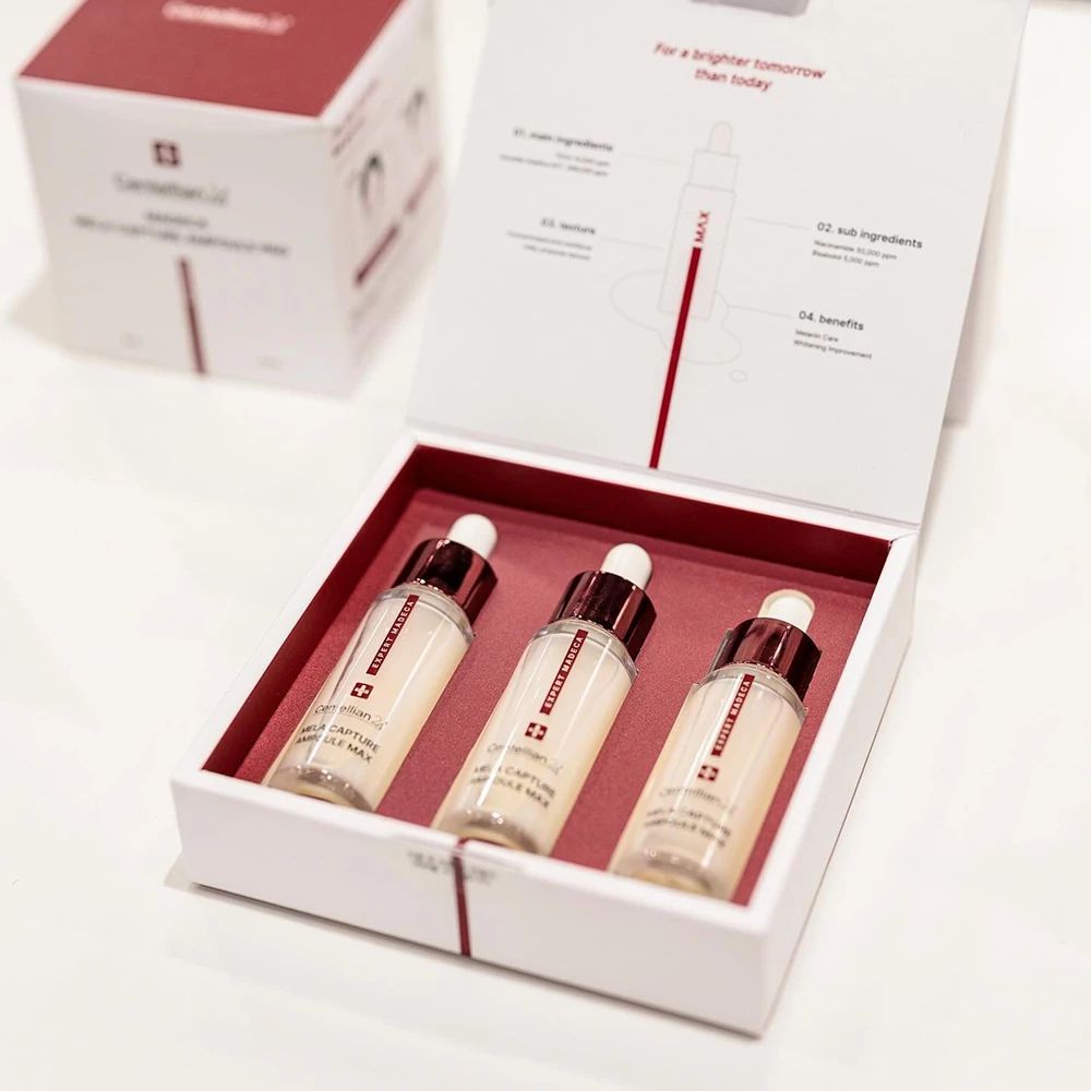 Produktverpackung mit drei Serumflaschen. Beschriftung: Expert Madeca, Centellian 24, Mela Capture Ampoule Max.