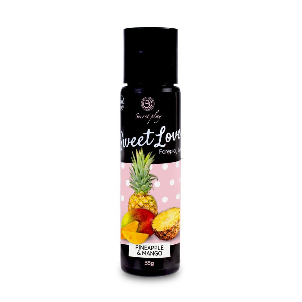 Schwarze Flasche mit Aufschrift "Sweet Love". Abbildung von Ananas und Mango. Pinkfarbener Hintergrund mit weißen Punkten. 55g.